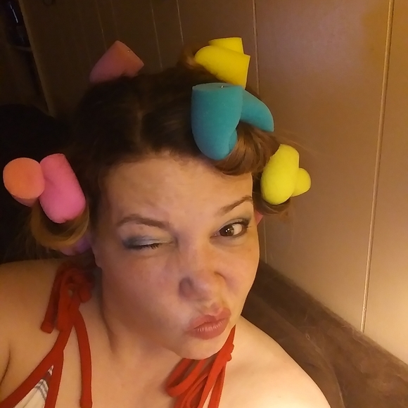 Meet your Posher, Jennifer - Picture 9 of 10